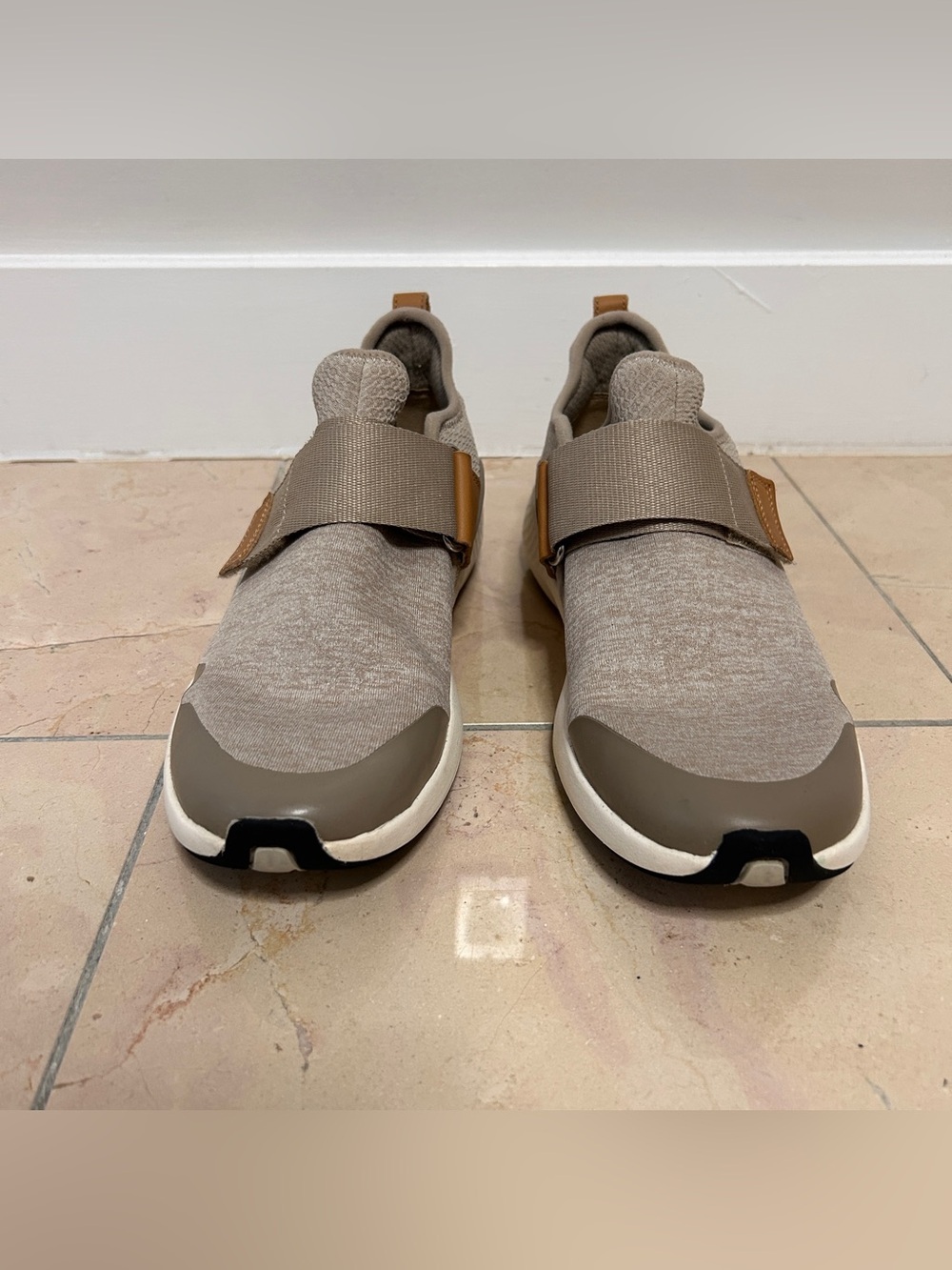Timberland FlyRoam Go strap sneakers Womens Size 9.5 lightweight Aerocore sole. - Picture 5 of 14